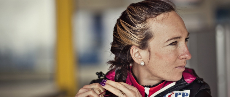 Nezapomněla jsem to, pořád umím závodit, může po další vydařené etapě Tour de Ski prohlásit Eva Vrabcová Nývltová