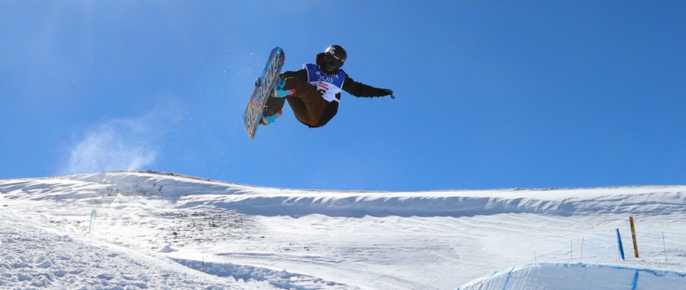 Freestyle snowboardista Martin Mikyska byl osmý v U-rampě na Univerziádě