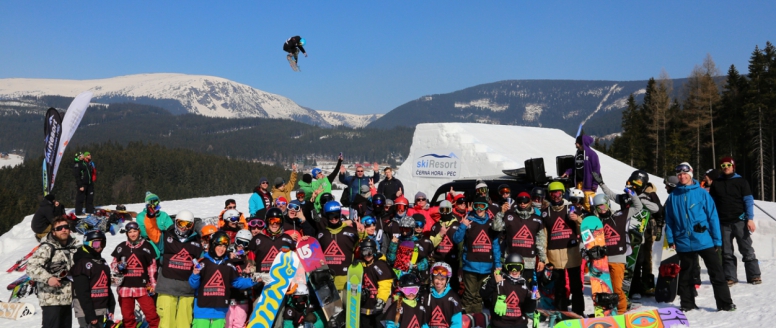 Fotogalerie a video z MČR ve Slopestylu z Pece pod Sněžkou