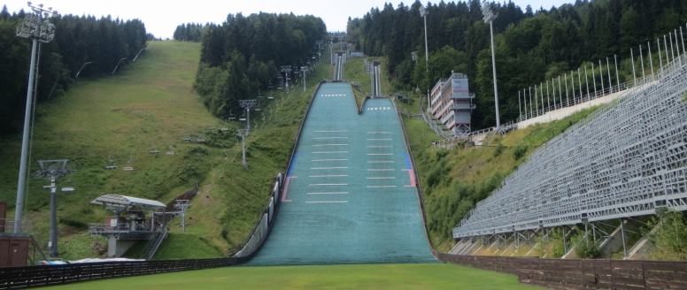 Už o víkendu se pod Ještědem sejde skokanská a sdruženářská elita. Bude se bojovat o tituly mistrů ČR