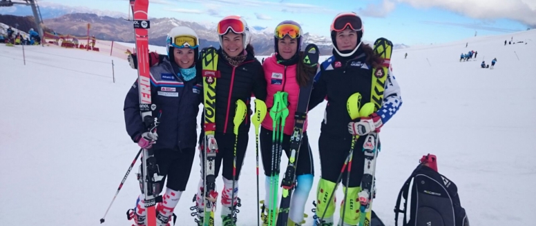 České ženy jsou v čele s Šárkou Strachovou na soustředění v Hintertuxu