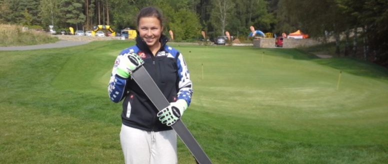 Juniorská reprezentantka Veronika Čamková obsadila na závodech NRJ ve Pfelders 2. místo