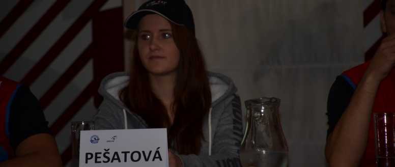 Pešatová boduje v Hinzenbachu