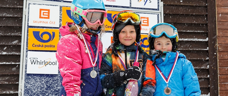 Snowboardisté bojovali o víkendu na Klínovci o medaile
