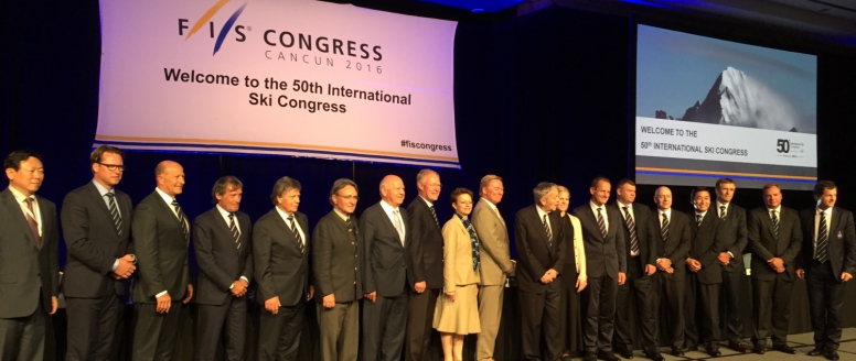Úspěch českého lyžování na kongresu FIS: Schválený návrh a Kumpošt nadále v předsednictvu