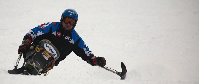 Nabídka nejen výukových kurzů Centra handicapovaných lyžařů v zimní sezóně 2016/17