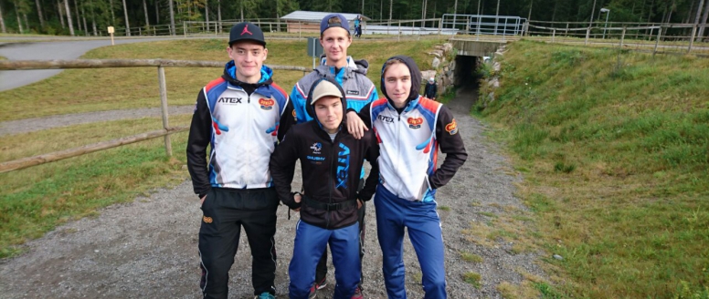 Čeští junioři v Alpen Cupu dvakrát na stupních vítězů