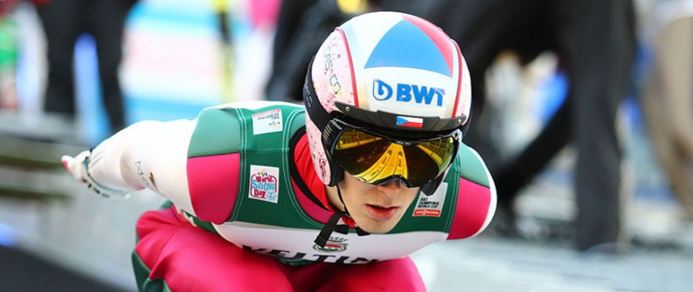 Český tým bral v Klingenthalu šestý flek, závodu dominovali Poláci.