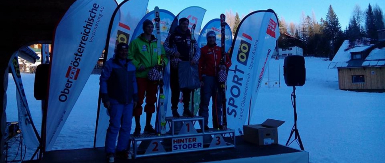 Ondřej Berndt zajel třetí místo ve sjezdu FIS v rakouském Hinterstoderu, skvěle jel i Jan Zabystřan