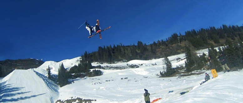 VIDEO: Robin Holub na Flachau