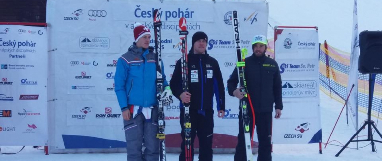 Mezinárodní závody FIS - Český pohár ve sjezdu ve Špindlerově Mlýně - předčily očekávání, aneb velký den Filipa Forejtka