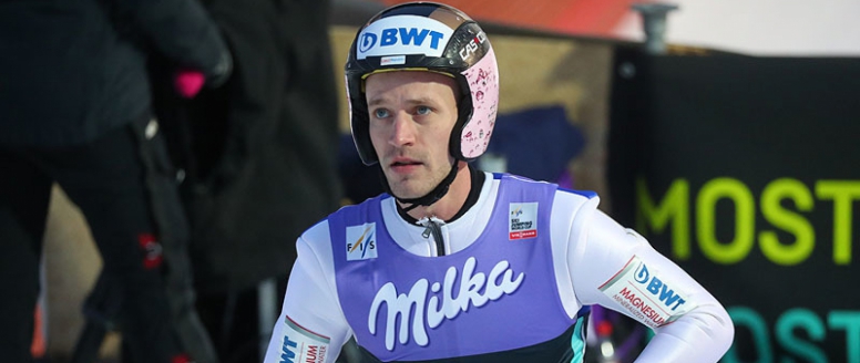 V páteční kvalifikaci uspěli v leteckém klání pouze Roman Koudelka a Viktor Polášek