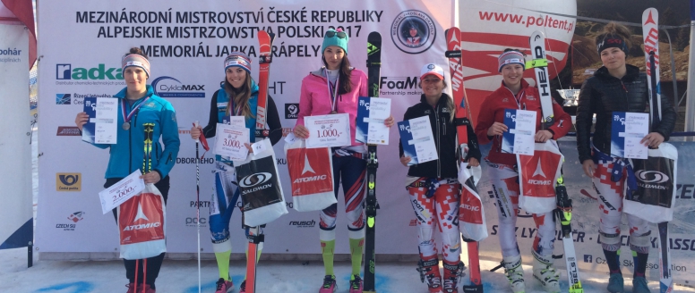 Z mistrovského titulu v obřím slalomu se raduje Kateřina Pauláthová
