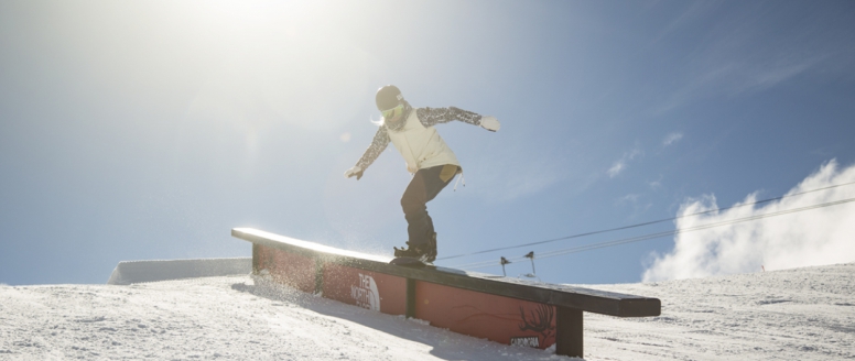 Freestyle snowboardisté zahájili olympijskou sezonu Světovým pohárem na Novém Zélandu