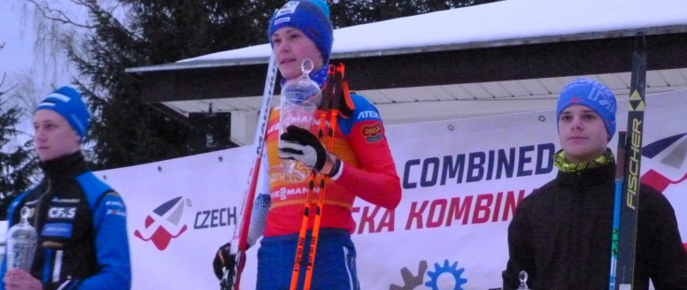 Úvodní den mezinárodního Youth Cupu v Harrachově ozdobilo vítězství Petra Šablatury