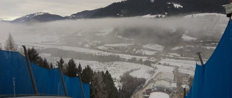 Kvalifikace na mamutím můstku vyšla nejlépe Norům, z Čechů postoupil do sobotního závodu Kožíšek