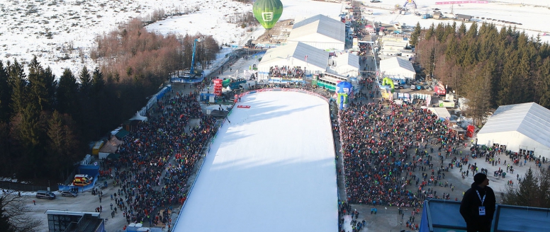 Nedělní lety v Kulmu byly zrušeny kvůli silnému větru