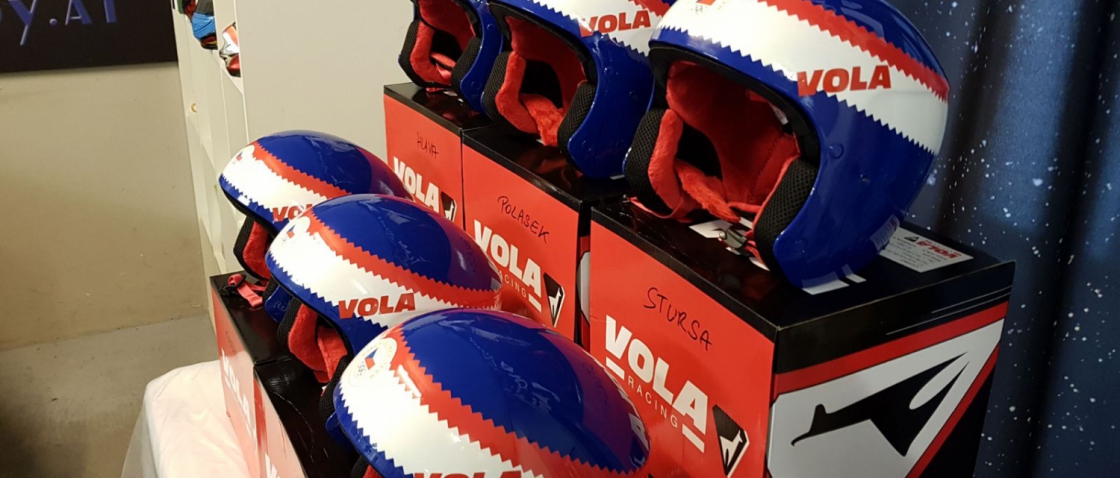 Helmy na olympiádu po vzoru Jiřího Rašky