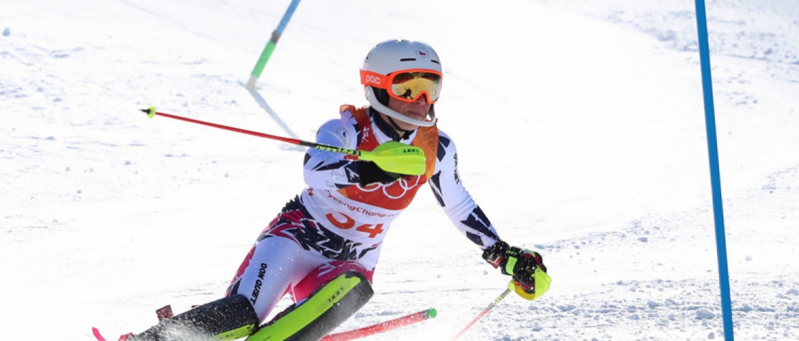 Frida Hansdotterová se stala olympijskou vítězkou ve slalomu, Martina Dubovská bere 29. místo
