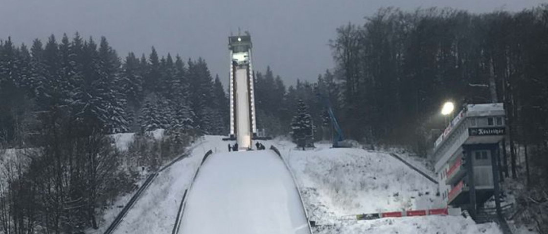 Dva závody během jednoho dne. Čeští skokani v Brotterode nebodovali, vyhrál Dežman a Siegel
