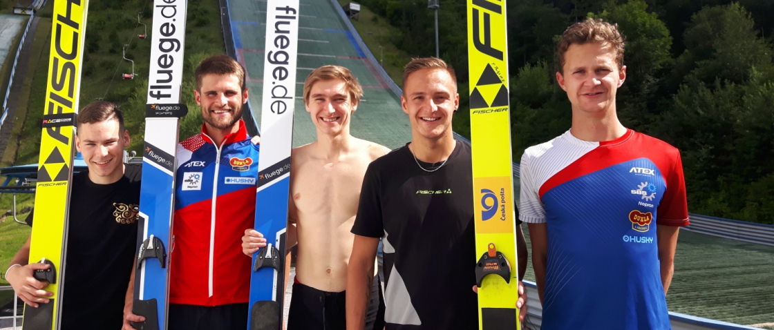 Čeští sdruženáři v přípravě s novým reprezentačním trenérem a kopcem smůly při zraněních