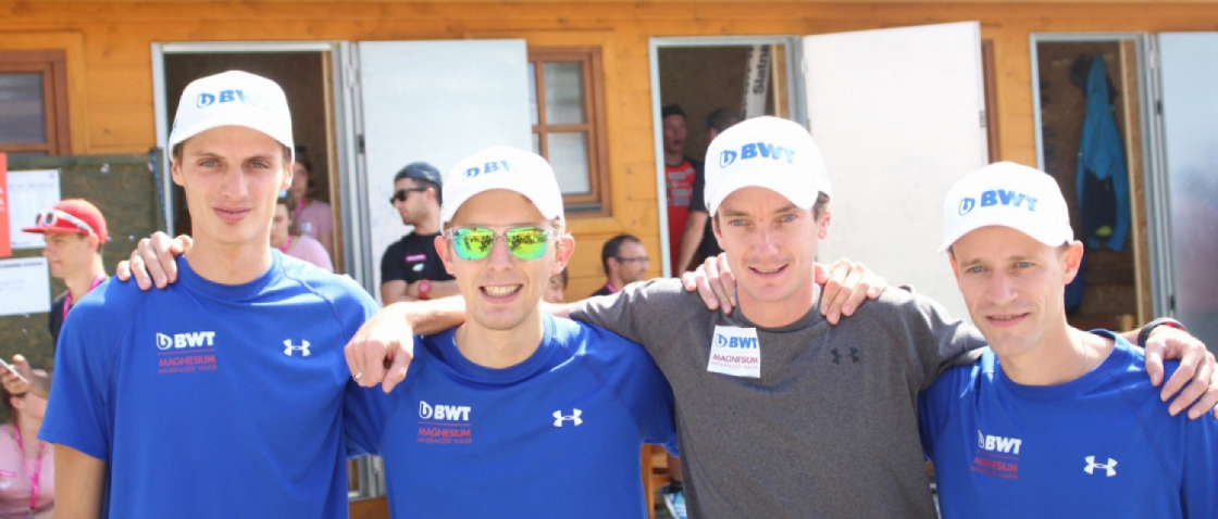 Češi zahájili letní sezonu osmým místem v závodě družstev