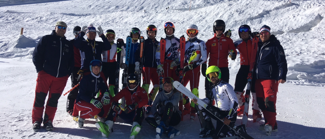 Vydařené soustředění alpských lyžařů národního týmu mužů a juniorů v Saas-Fee
