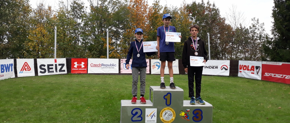 Seriál letního mistrovství ČR ovládl v žácích Křenek s Indráčkovou, mezi dorostenkami vyhrála Ulrichová