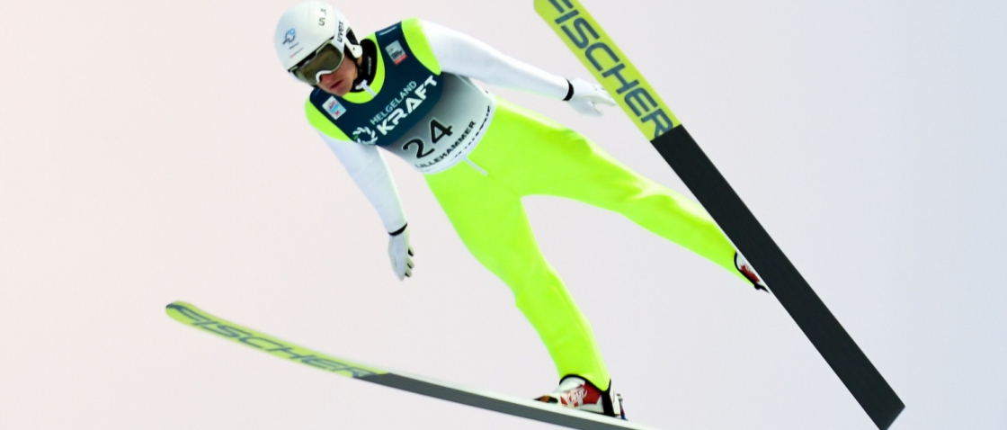 Tečka v Lillehammeru: Riiberův vítězný hattrick a Češi opět bez bodů