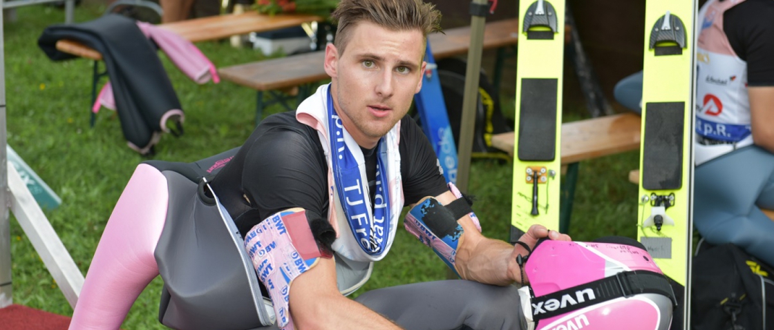 Sobota se Čechům v Rumunsku vyvedla, Filip Sakala atakoval stupně vítězů