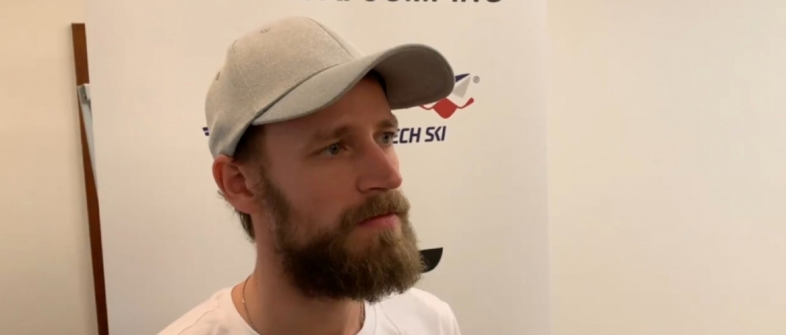 Do sobotního závodu v Ruce postoupil z kvafilikace pouze Roman Koudelka. Vyhrál jí Zajc