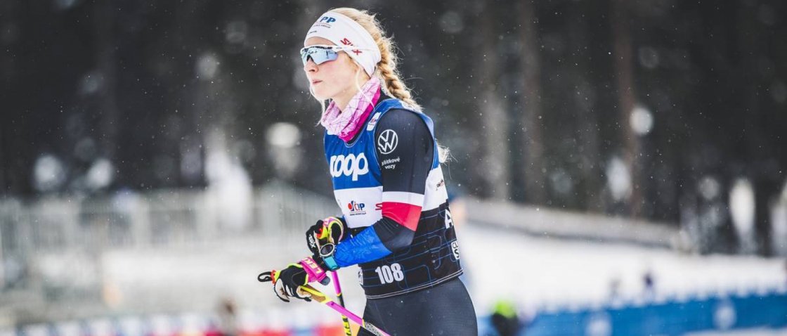 Janatová na Tour de Ski v TOP 30, v distanci bere své první body