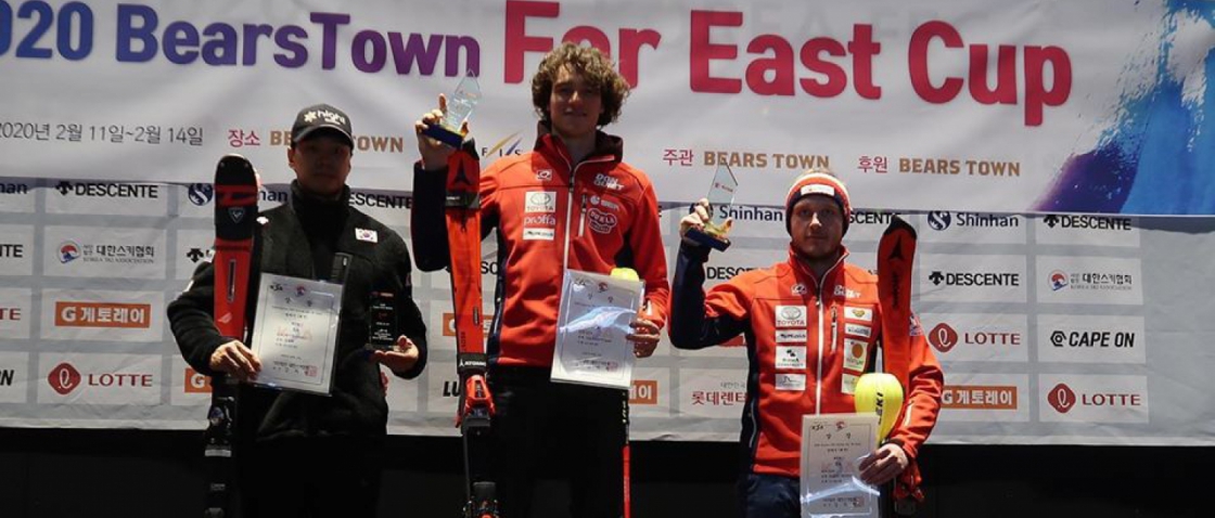 Série Far East Cup Bears Town: Zabystřan zvítězil ve slalomu a Berndt na životních bodech, Krýzl třetí v obřím slalomu