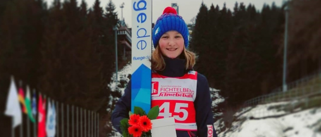 Ohromný český úspěch. Ulrichová vyhrála FIS Cup, Češky obsadily první tři místa