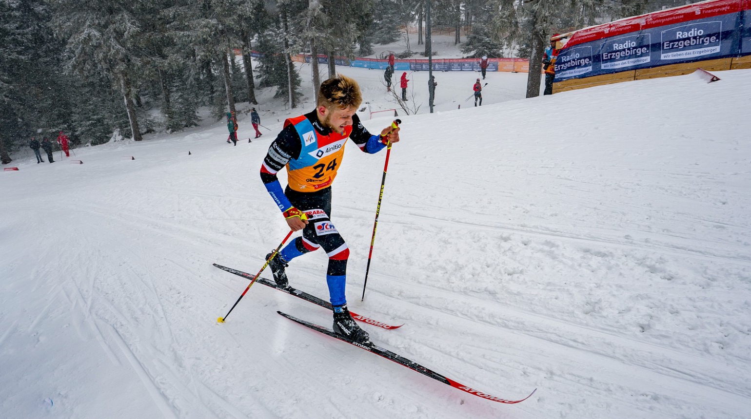 Běžci do 23 let vstoupili do sezony ve švédské Bruksvallarně