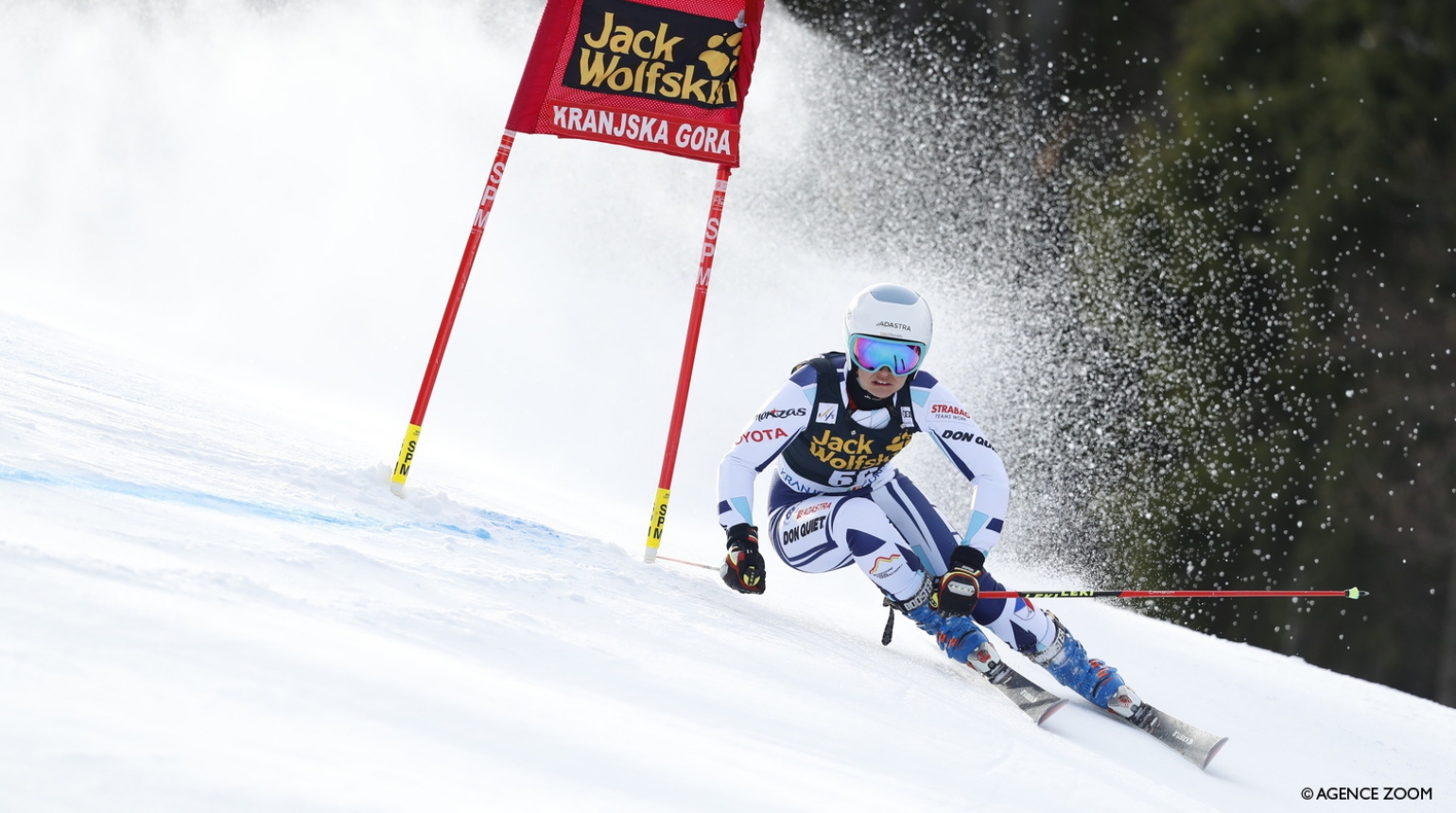 Na SP v Courchevel pojede obřáky pouze Tereza Kmochová, slalomářky zamířily na EP