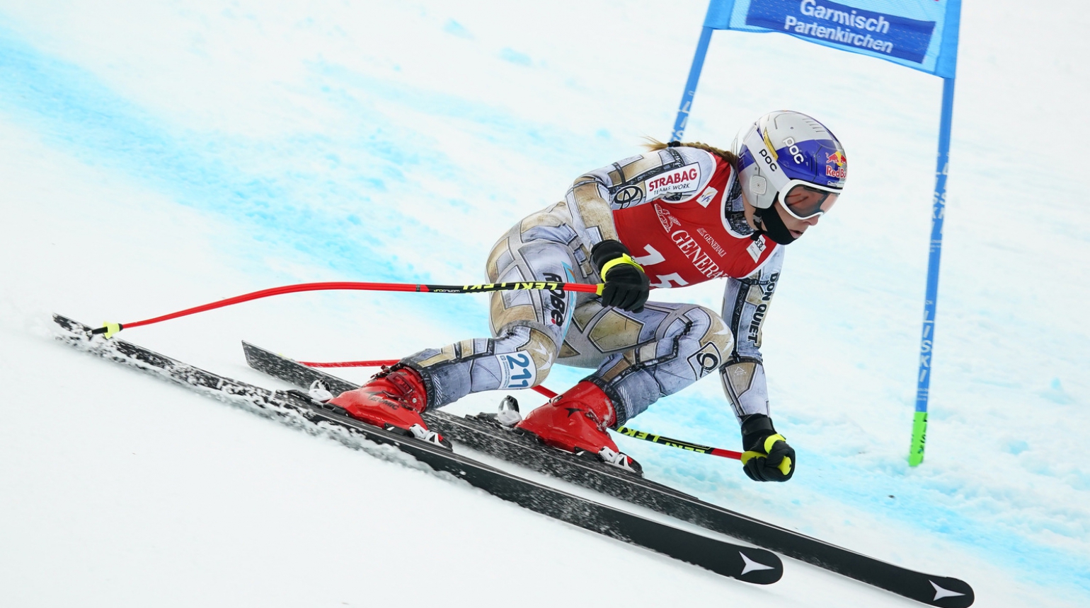 Ester Ledecká opět úřaduje! V prvním SG v Garmischi byla šestá, Jan Zabystřan v Chamonix SL nedokončil