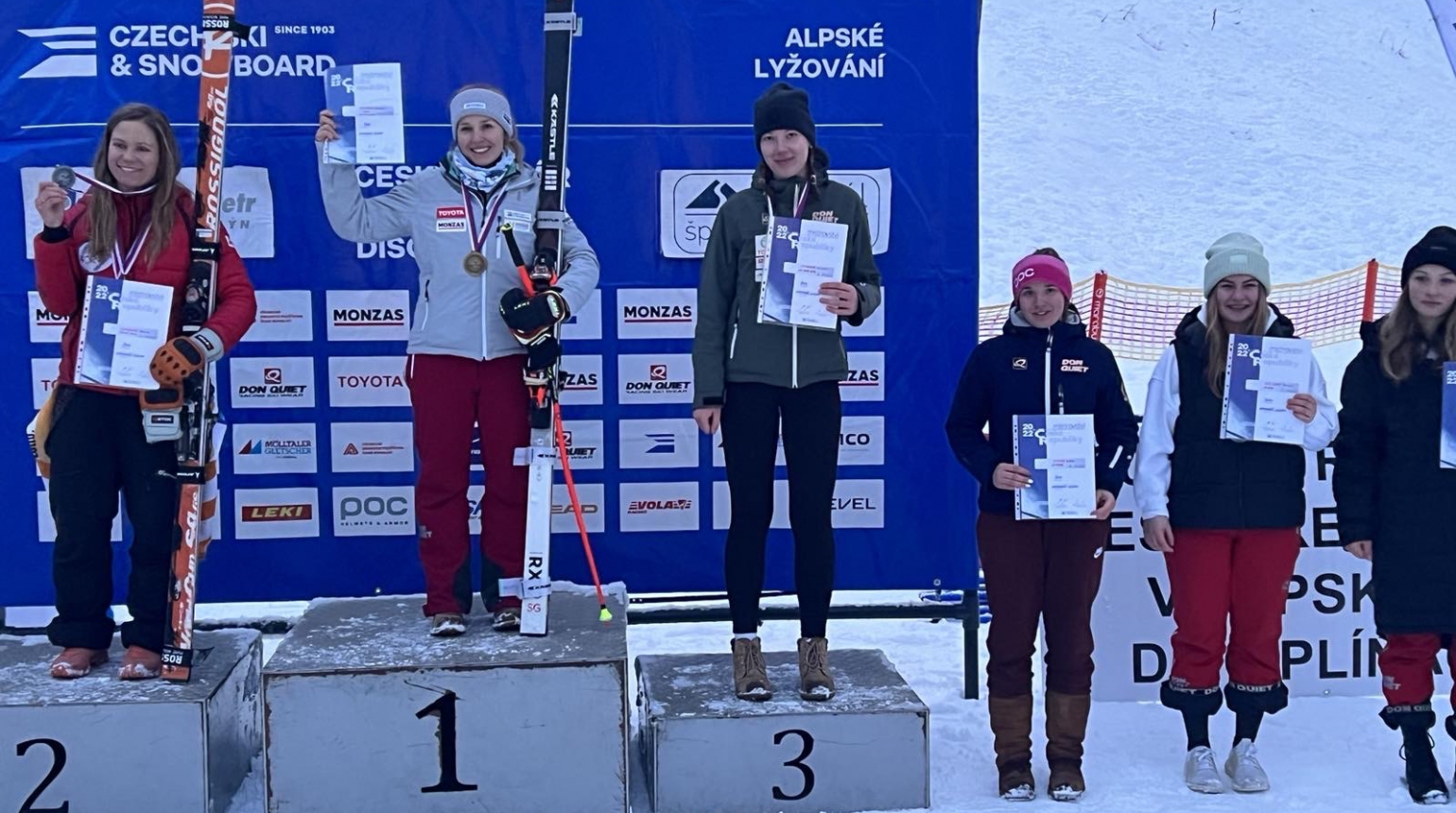 Mistry ČR v super-G jsou Jan Koula a Tereza Kmochová