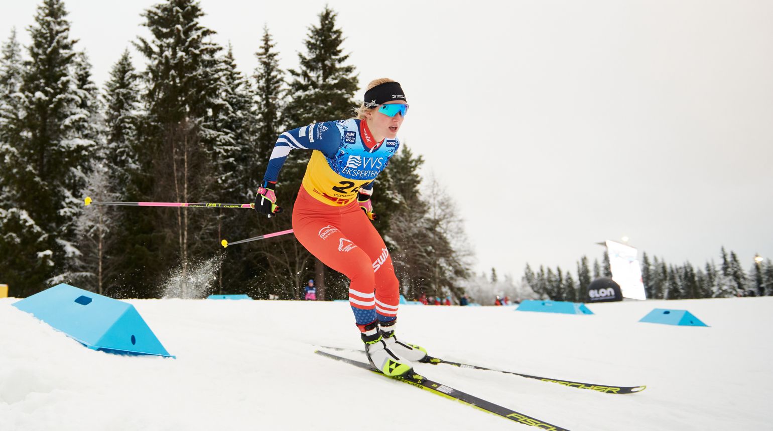 Janatová se prosadila na body i ve svém druhém závodě sezony. Ve sprintu v Lillehammeru prošla do čtvrtfinále