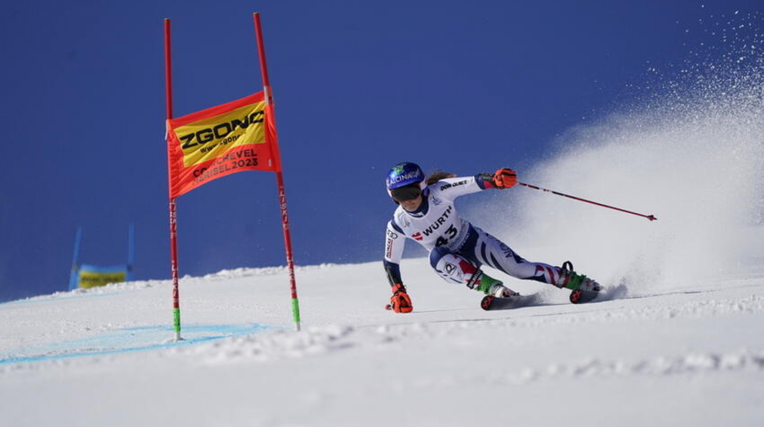 Jelínková skvělou druhou jízdou pronikla ve finále Evropského poháru v obřím slalomu do elitní desítky