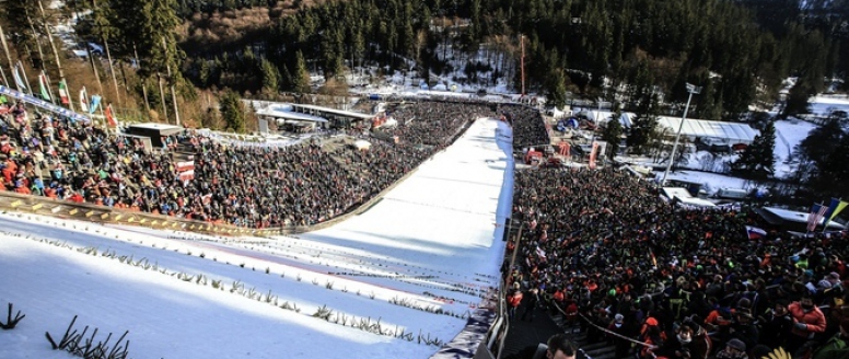 Jan Matura těsně za první desítkou