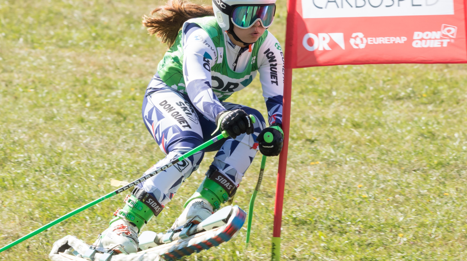 Světový pohár travních lyžařů vrcholí v Tambre. Barták a Rejchrtová zaútočí na celková vítězství