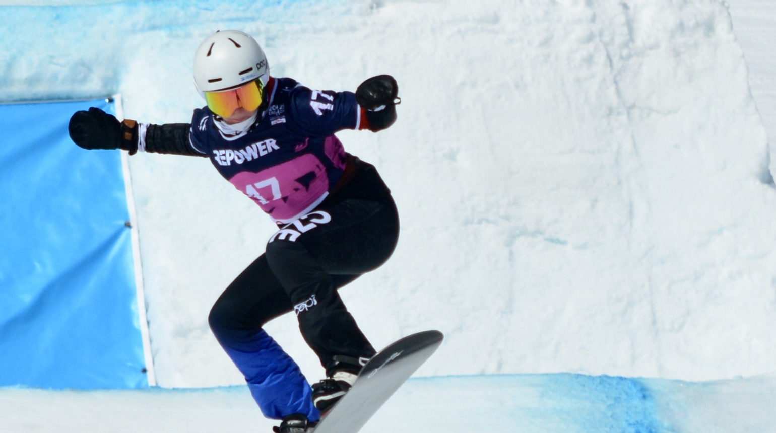 Loňská sezóna byla průlomová, letos na ni chci navázat, hlásá snowboardcrossařka Karolína Hrůšová