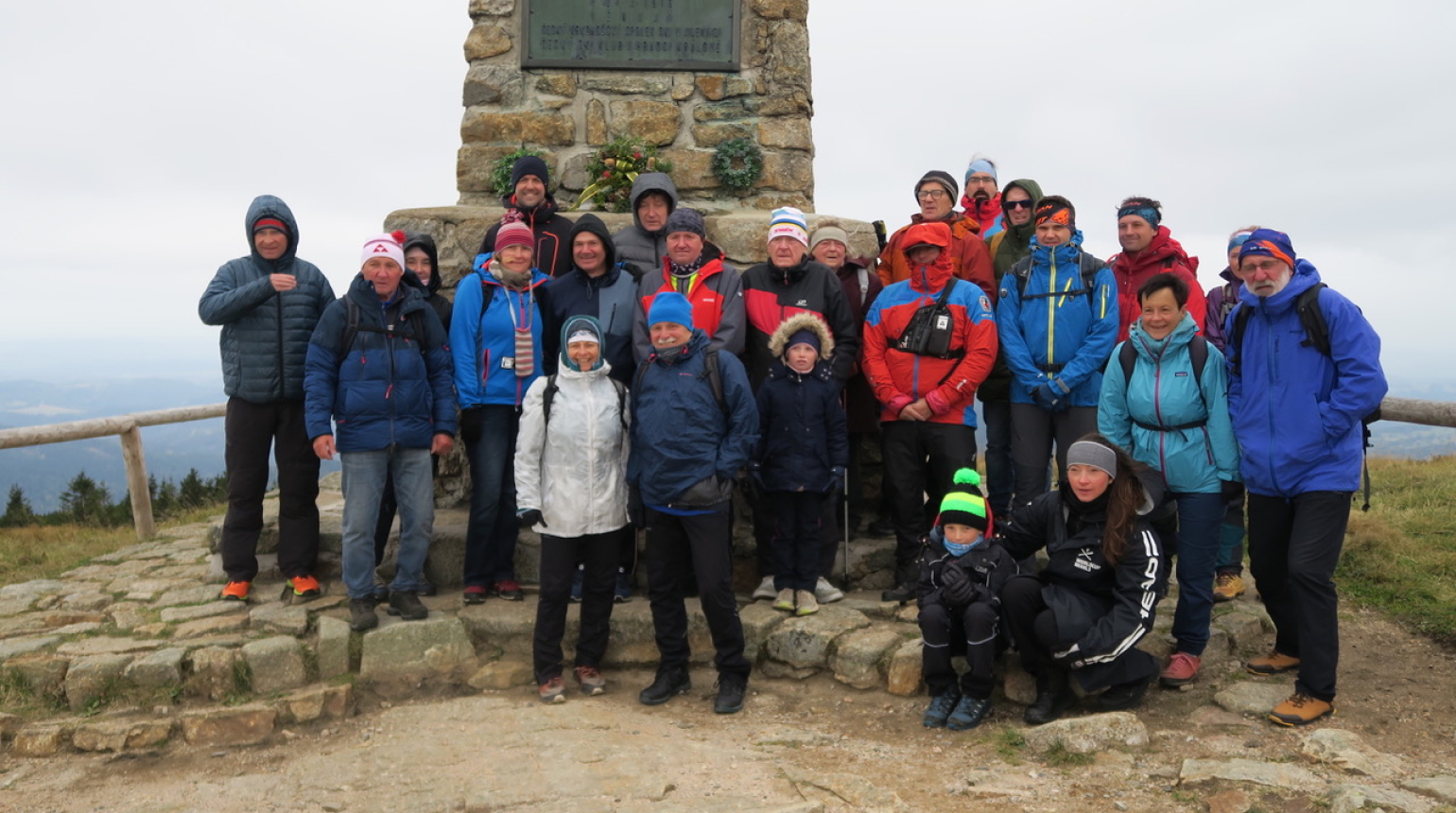 Připomenutí 100. výročí odhalení mohyly na počest tragédie na Zlatém návrší