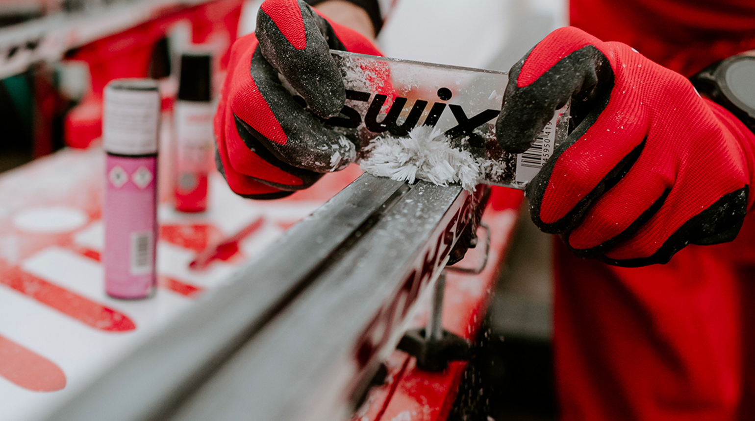 Výměna vosků: Zbavte se jedů a pořiďte nejlepší bezfluorové vosky za polovinu ceny