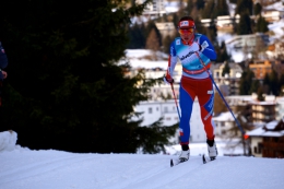 Petra Nováková v barevném čísle pro vedoucí závodnici SP do třiadvaceti let (Davos) 
