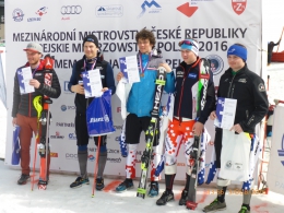 Mistrovství ČR slalom muži: 1. Krýzl, 2. Berndt, 3. Zabystřan. 5. Václavík, 6. Štěpán