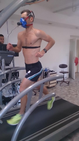 Nemohly chybět ani tradiční funkční testy. Své síly na pásu vyzkoušeli všichni reprezentanti včetně Dušana Kožíška…