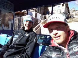 Filip Forejtek a Ondra Berndt cestou na odpolední trénink do posilovny