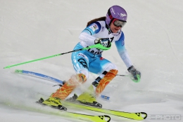 Šárka Strchová na trati slalomu SP ve Flachau